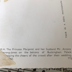 英国で出会った♪ヴィンテージ  1960年マーガレット王女のポストカード モノクロ 写真 7枚目の画像