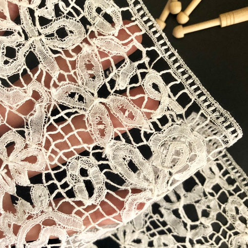 英国で出会った♪ 手仕事のアンティーク ホニトンレース/ボビンレース