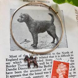 英国で出会った♪ アンティーク　ワンコがゆれるブレスレット 真鍮製　犬/テリア モチーフ 3枚目の画像