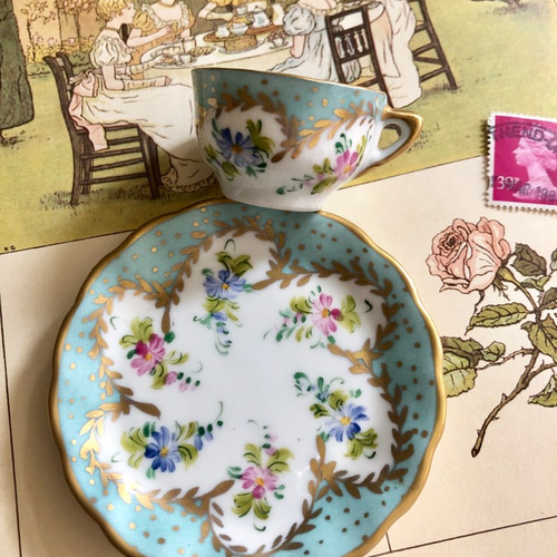 英国で出会った♪ヴィンテージ ハンドペイント ミニチュアのティー