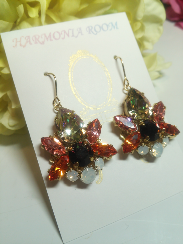 華やかビジューピアス～トロピカル～