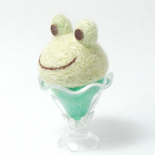 小さなカエルパフェ 羊毛フェルト Chiku Chiku♪ 通販 7468618