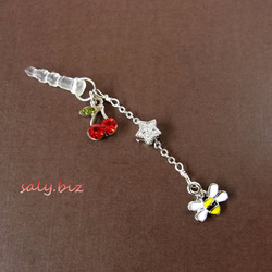 saly☆揺れるハチさん☆イヤホンジャック 2枚目の画像