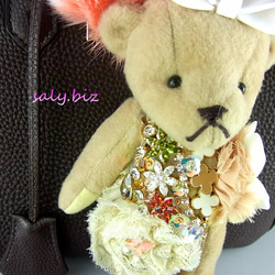 saly☆お花畑のクマさんとファーのバッグチャーム 6枚目の画像