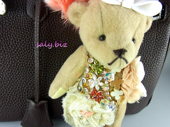 saly☆お花畑のクマさんとファーのバッグチャーム 6枚目の画像