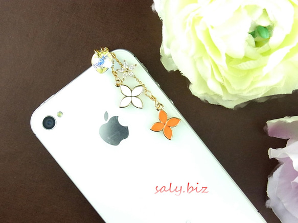 saly☆イヤホンジャック☆スワロフスキーと揺れるお花 4枚目の画像