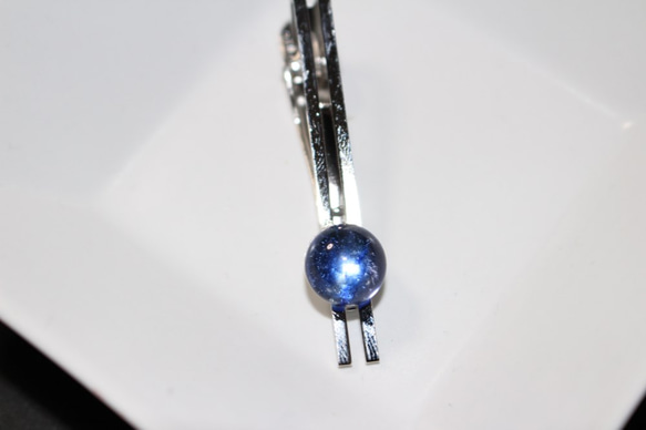 ベネチアンガラス　青な気分のタイピン 1枚目の画像