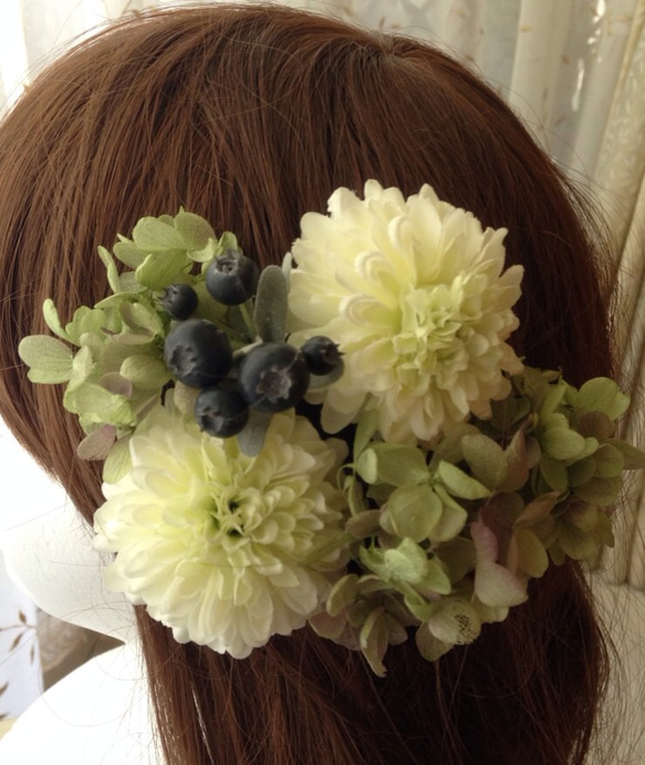 ピンポンマムアジサイプリザーブドフラワー髪飾り花 3枚目の画像