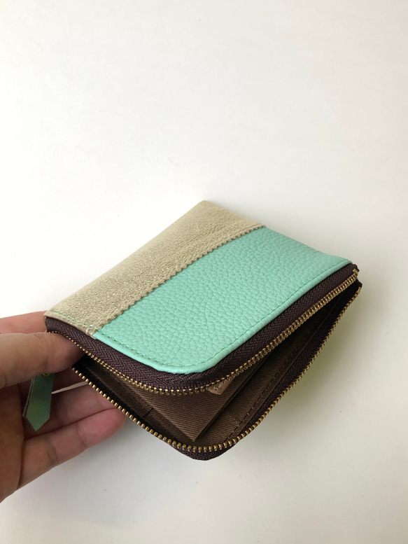 【バイカラー】本革のスリムなミニ財布　ミントグリーン×ライトゴールド 3枚目の画像