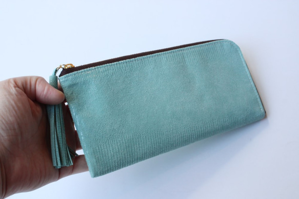 ピッグスキンのスリムな長財布　Ｌ字型　ミントブルー　受注製作 7枚目の画像