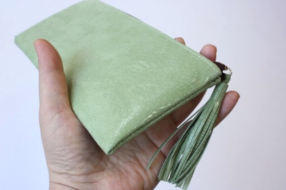 ピッグスキンのスリムな長財布　Ｌ字型　ライムグリーン　受注製作 3枚目の画像