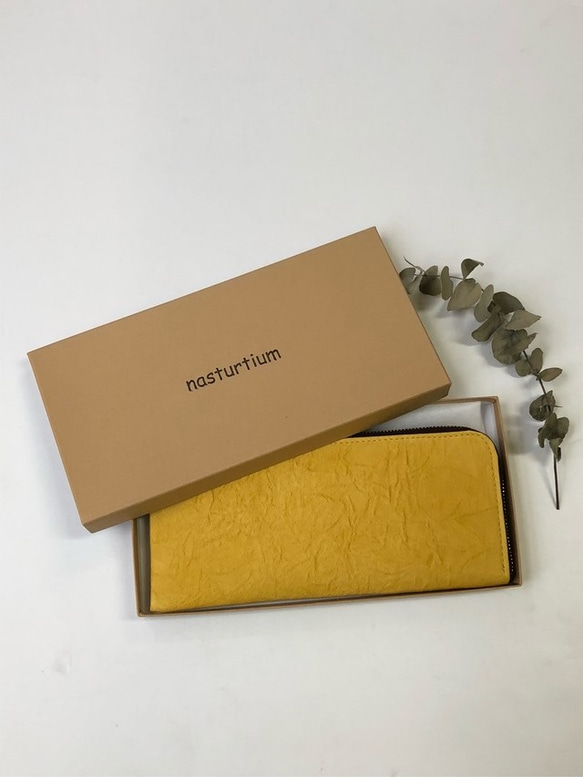 ピッグスキンのスリムな長財布　Ｌ字型　ライトグレー 7枚目の画像