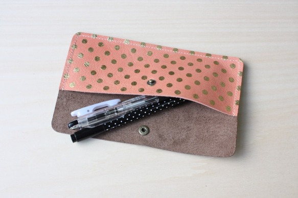 ピッグスキンのペンケース　みずたまピンク×ライトグレージュ 5枚目の画像