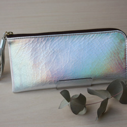 ゴートレザーのスリムな長財布　Ｌ字型　シルバーレインボー 7枚目の画像