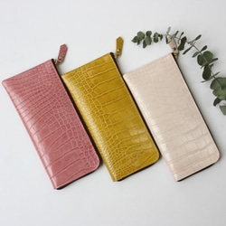 牛革のスリムな長財布　Ｌ字型　クロコダイル型押し　春いろピンク 7枚目の画像