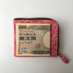 ゴートレザーのスリムなミニ財布　ゴールド 9枚目の画像