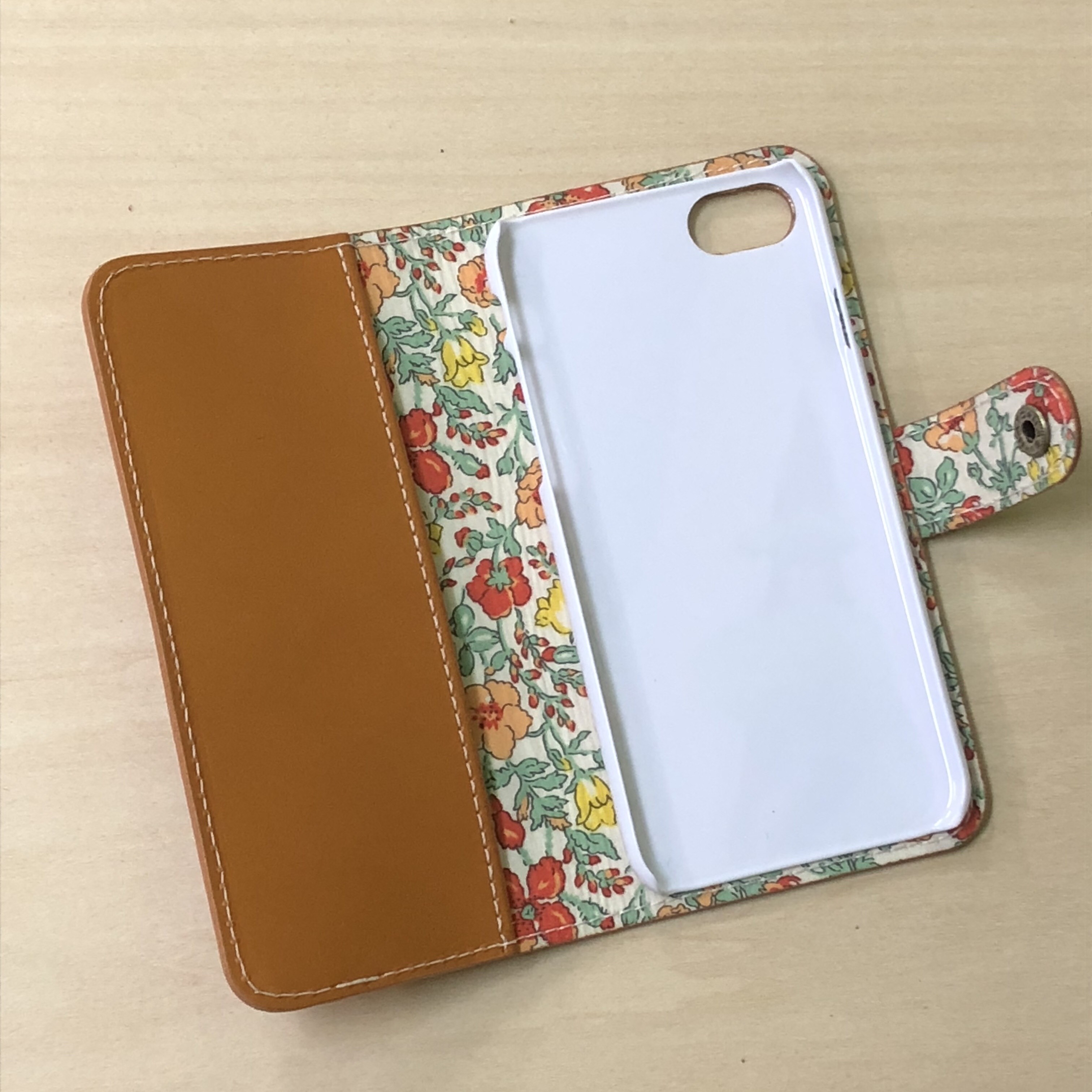 【受注製作】牛本革とリバティープリントのiphone専用ケース　キャメル