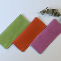 ステンドグラス模様のペンケース（めがねケース） 2枚目の画像