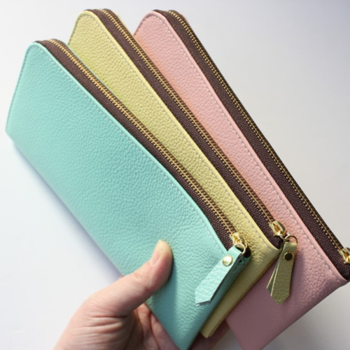 りんさま専用【希少 高級感漂う美しい本革】長財布 ミントグリーン 大