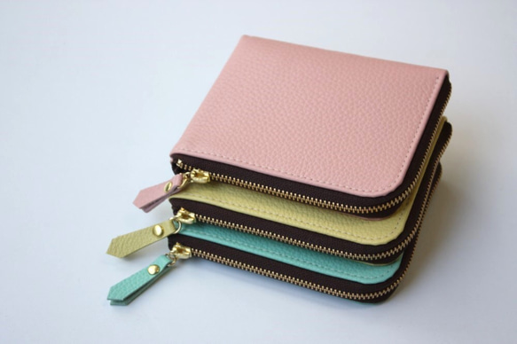 【レモンイエロー】牛本革のスリムなミニ財布　シュリンク　 8枚目の画像