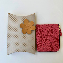 ピッグスキンのスリムなミニ財布　フラワー　7カラー 15枚目の画像