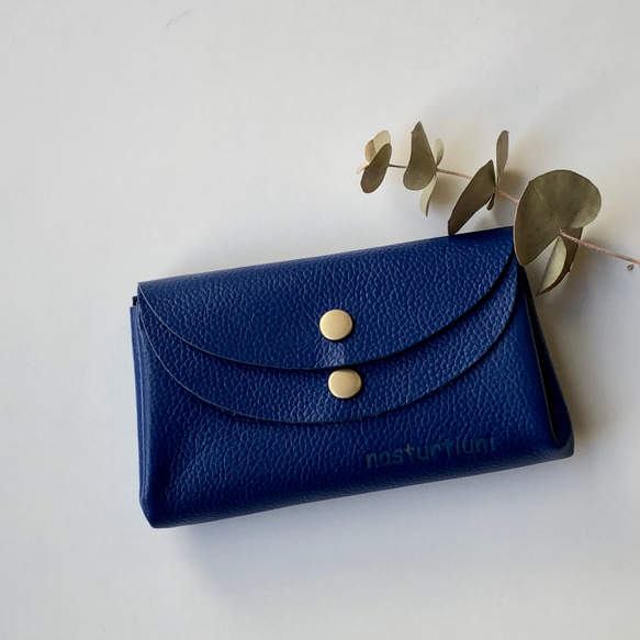 【ブルー】牛革のコロンとかわいい小さなお財布　 2枚目の画像