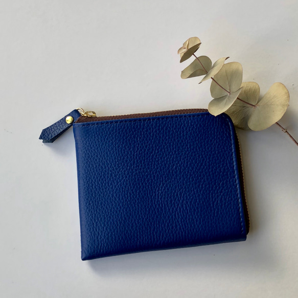 【ブルー】牛本革のスリムなミニ財布　シュリンク 2枚目の画像