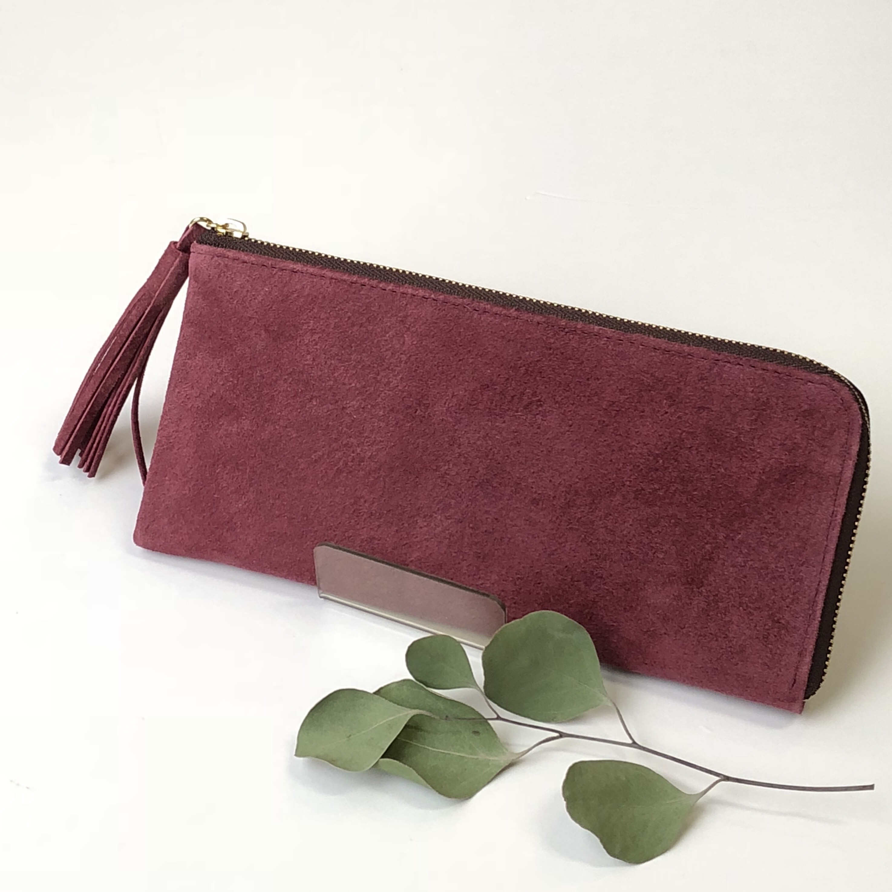 【セミオーダー可】ピッグスエードのスリムな長財布　ワイン