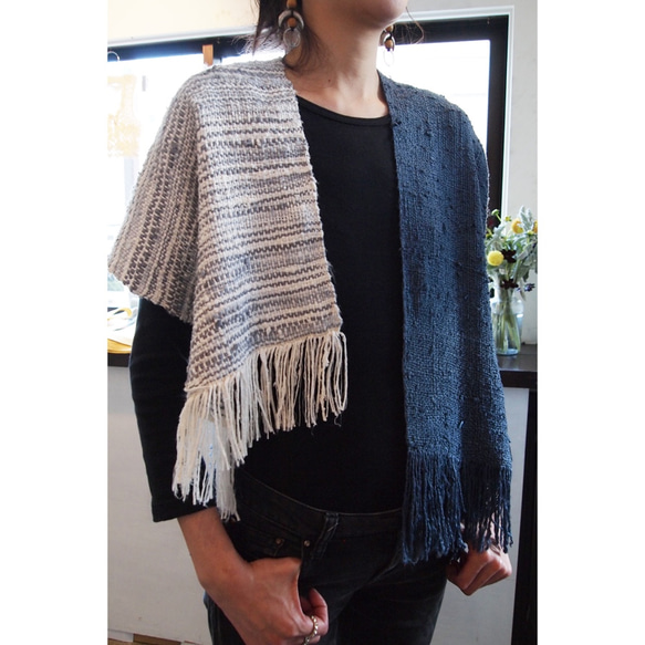 Yarn dyed × overdyed『kibiso』poncho(short) 1枚目の画像