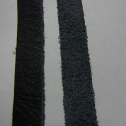 本革　黒（ｳｫｯｼｬﾌﾞﾙﾚｻﾞｰ使用）10mm巾ﾃｰﾌﾟ　1ｍｘ1本 2枚目の画像