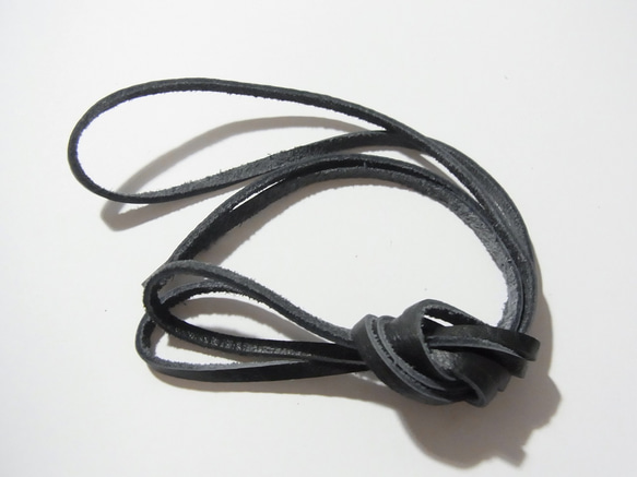 本革　黒（ｳｫｯｼｬﾌﾞﾙﾚｻﾞｰ使用）3mm巾ﾃｰﾌﾟ　2本ｾｯﾄ 1枚目の画像