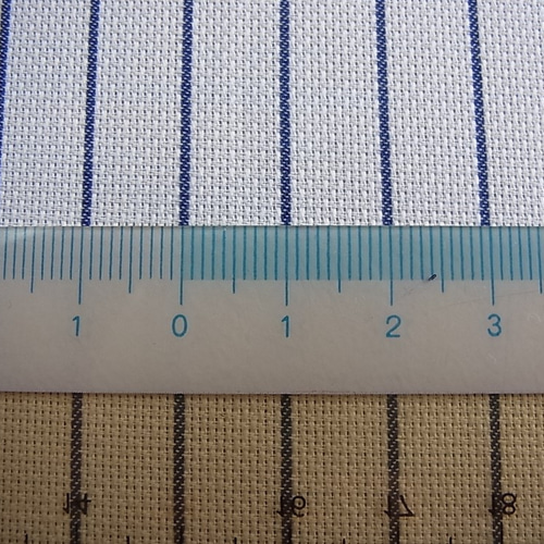 スイス社製 ひんやり生地！アイスコットン 白地xネイビー ピン