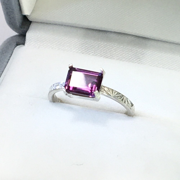 No.252  Beautiful purple square ring. 8枚目の画像