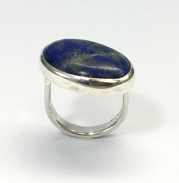 No.260  Beautiful ring of lapis lazuli 1枚目の画像