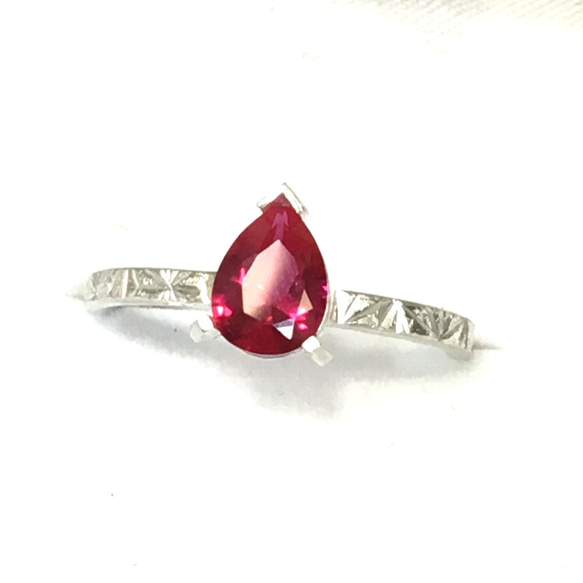 No. 266 Beautiful Ruby Drop Ring. 5枚目の画像