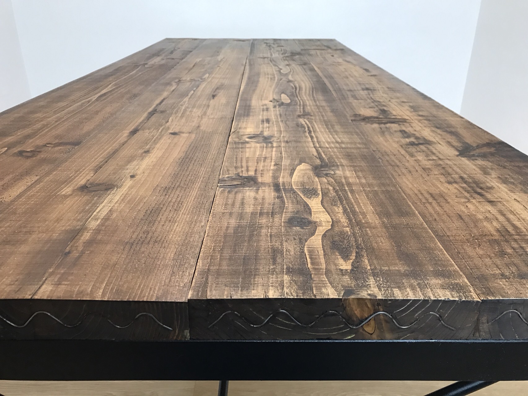 ☆ アイアンフレーム 古材風 杉足場板 ダイニングテーブル 木色選択可 サイズオーダー可 宅内搬入設置あり ☆