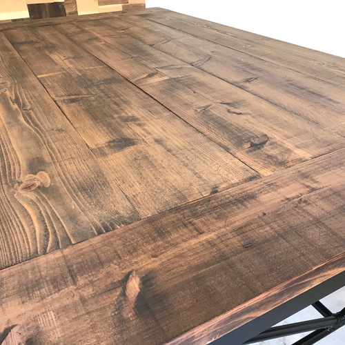 杉無垢古材×アイアンを使用したダイニングテーブルjtse THE LOW TABLE
