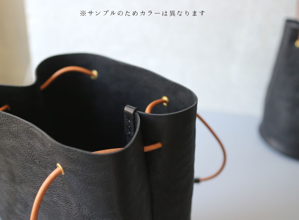 【受注品】シュリンク革の巾着バッグ　M　（Brown） 5枚目の画像