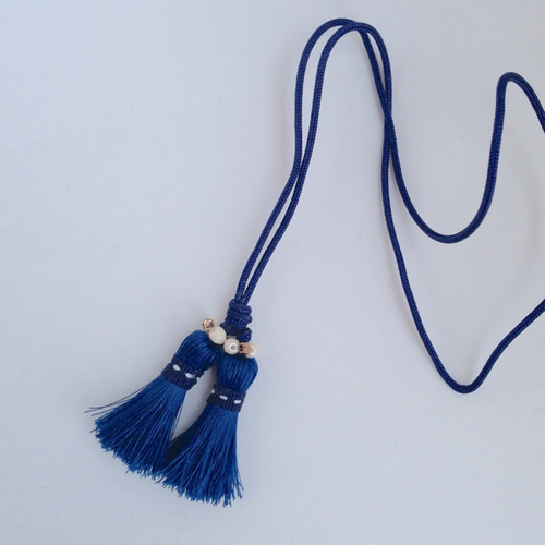 ハンドメイド青タッセルキーホルダー　093001 ハンドメイド青タッセルキーホルダー 093001 傘用アクセサリーの