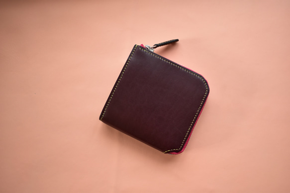桜餅の色   コンパクトなお財布 イタリアンレザー　 1枚目の画像