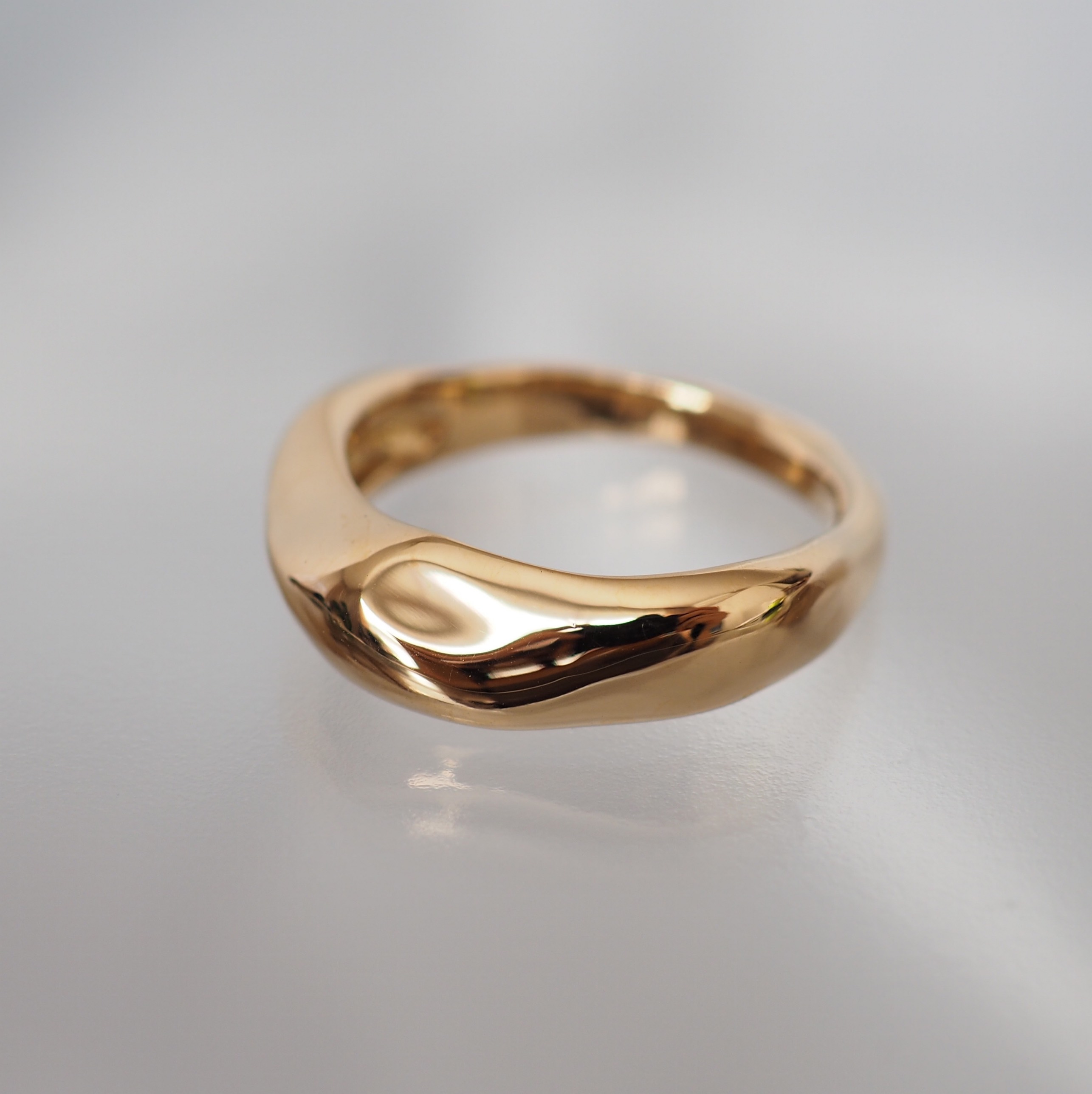 k18YG ウェーブ　リング　【美波】