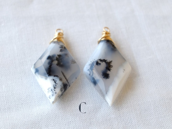[14kgf，天然石材]鑽石形狀的樹狀蛋白石侯爵夫人鉤形耳環 第4張的照片