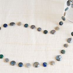 硬幣形珍珠和石頭項鍊Azulo孔雀石（14kgf） 第1張的照片