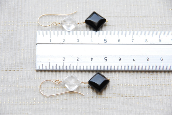 瑪瑙和水晶鑽石形耳環14kgf 第5張的照片