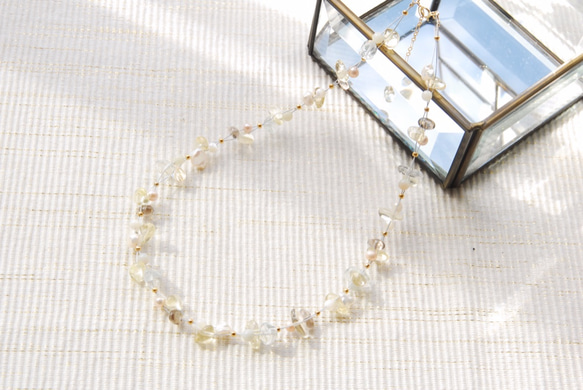 春色のナイロンコートワイヤーネックレス ミモザ14kgf ネックレス