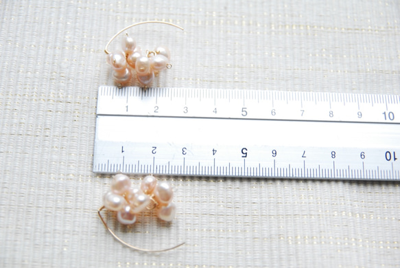 淡粉色巴洛克式珍珠侯爵鉤形耳環14kgf 第5張的照片