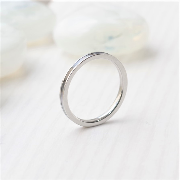 レインボーブラックシェルリング   肌に安心 アレルギーフリーなサージカルステンレス 刻印 名入れ ご褒美 5枚目の画像