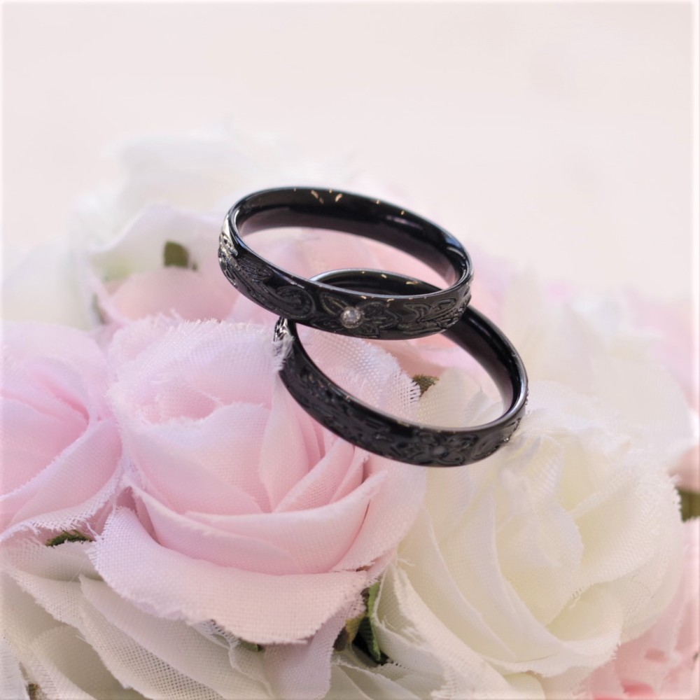 【新作・ブラックハワイアンペアリング】名入れ・刻印ができる ステンレスリング サージカル 結婚指輪 【2本ペア価格】