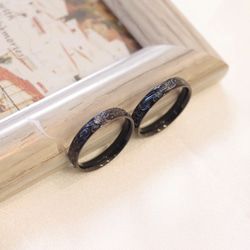【新作・ブラックハワイアンペアリング】名入れ・刻印ができる ステンレスリング サージカル 結婚指輪 【2本ペア価格】　 7枚目の画像