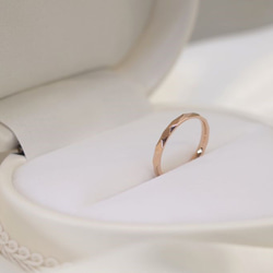【単品・新作】10文字刻印が無料 ペアリング キラキラダイヤカット サージカルステンレスで肌に安心 結婚指輪 プレゼント 4枚目の画像